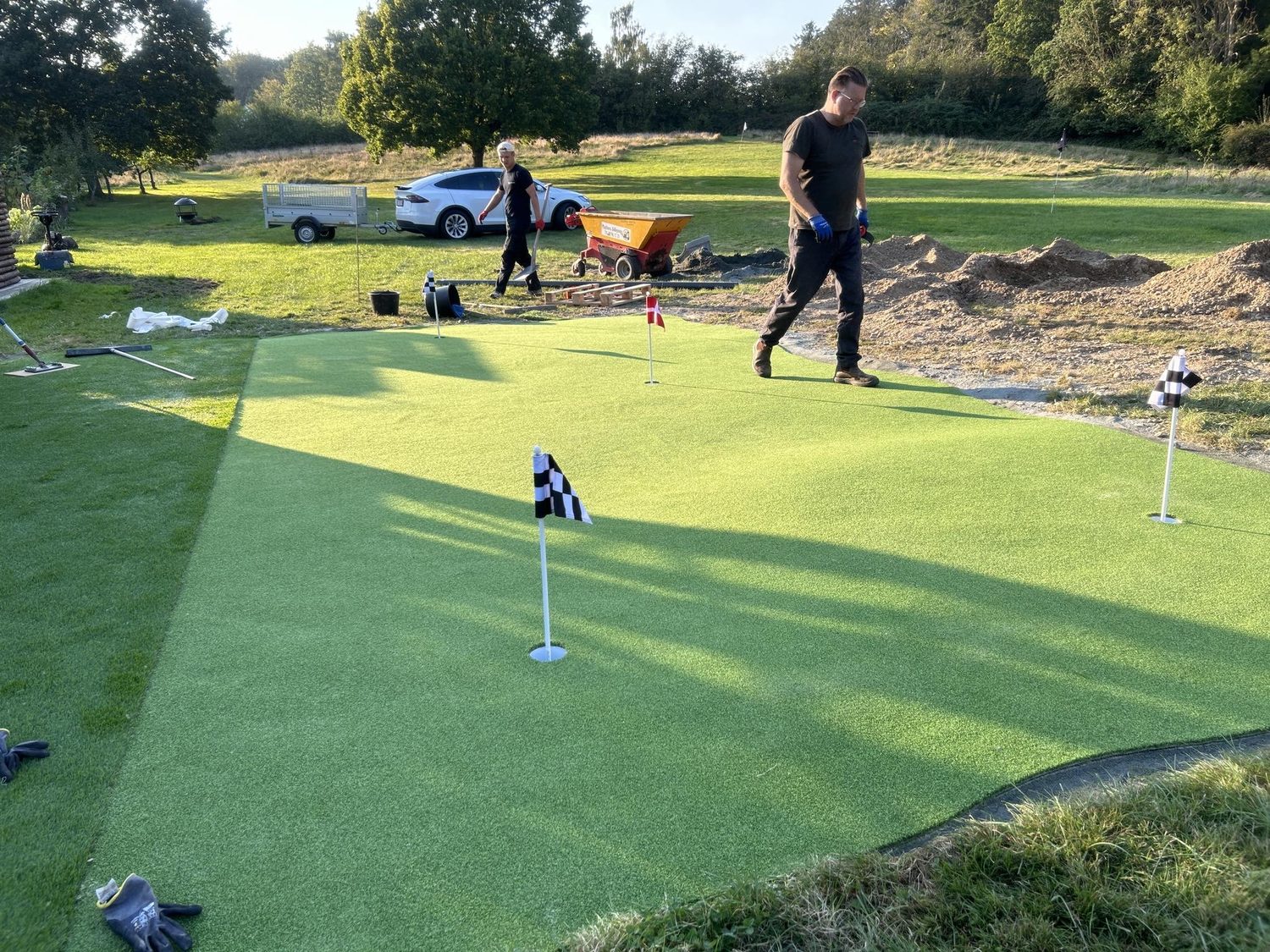Private putting green, Kenneth Brinkmann